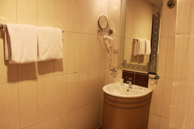 Bathroom, Al Olayan Plaza Hotel, Makkah