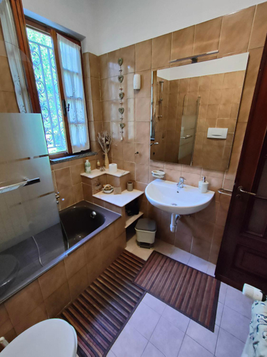 Bathroom 3, L'Uliveto D'Argento, Savona