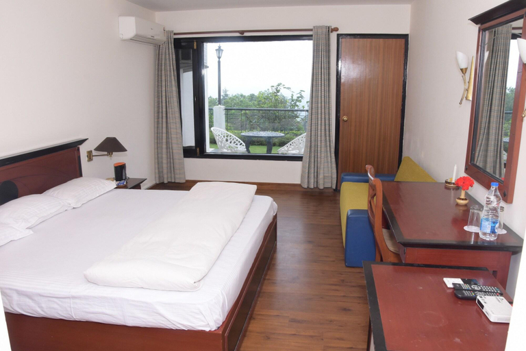 Bedroom 3, The Pine Crest, Nainital