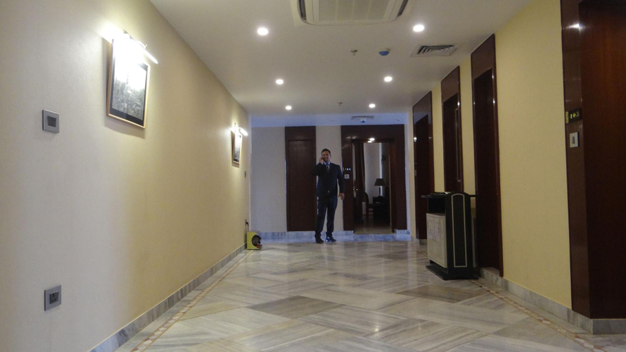 Public Area 3, The Legend Hotel, Kaushambi
