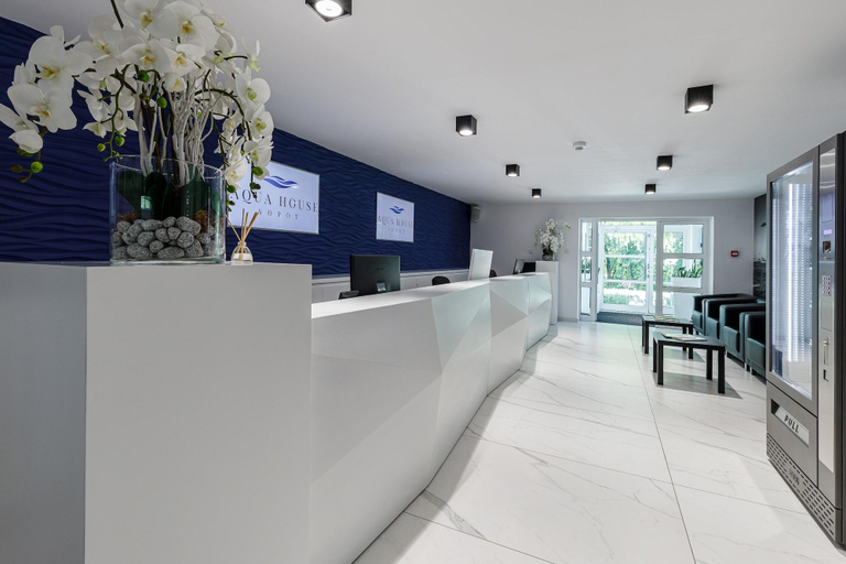 Public Area 2, Aqua House, Sopot