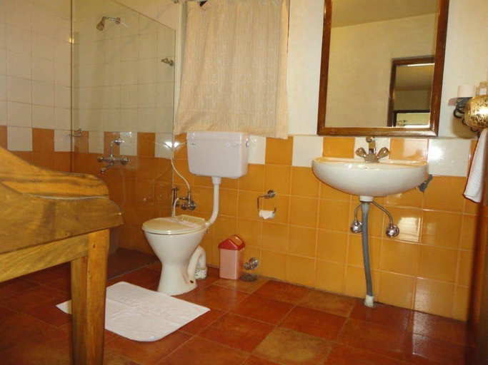Bathroom 4, Destiny The Farmstay, The Nilgiris