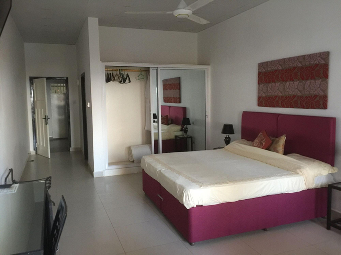Bedroom 3, Swiss Boutique Hotel - Adults Only, Kombo Saint Mary
