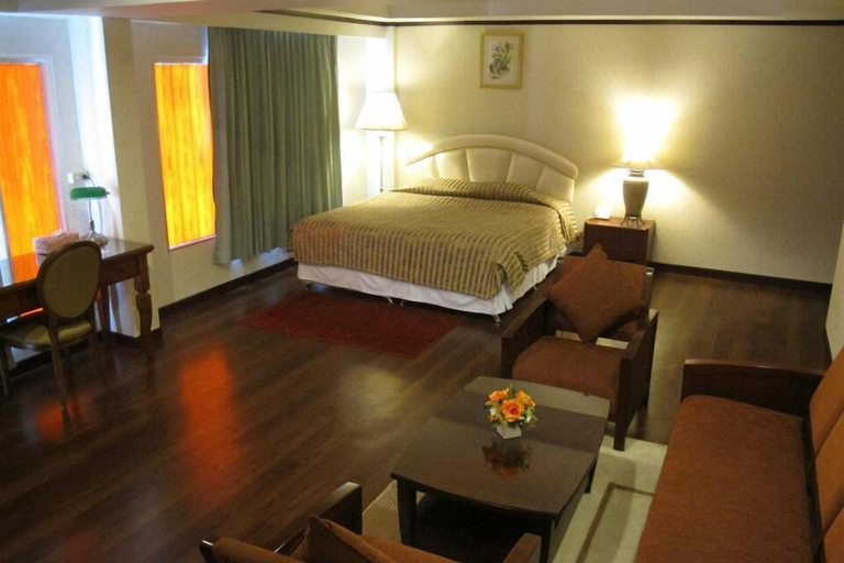 Bedroom 3, Beverly Hill Park Hotel, Muang Nakhon Sawan
