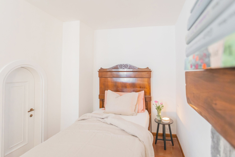 Bedroom 3, Emily's Holiday House - Authentic Lake Como by Rent all Como, Como