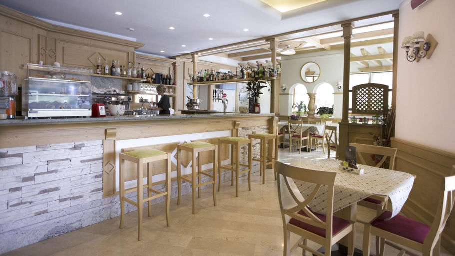 Food & Drinks 5, Alma Living Hotel, Udine