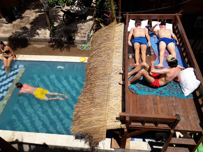 Swimming Pool 7