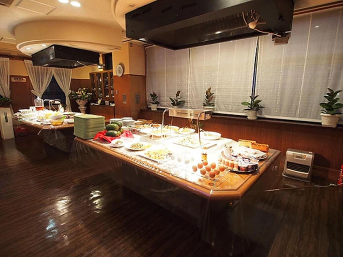 Food & Drinks 5, Business Hotel Honjo, Honjō