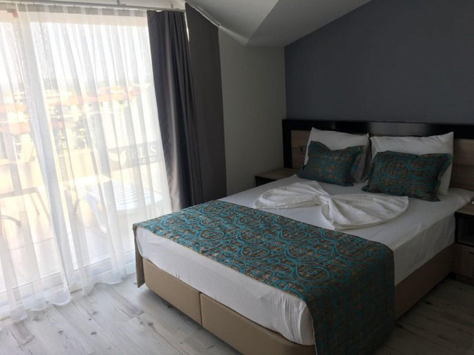 Bedroom 4, Elisa Otel, Ayvalık