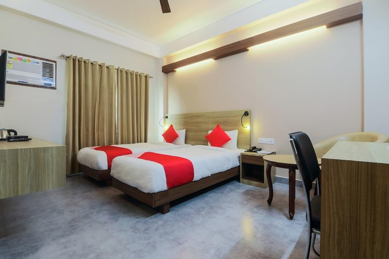 Bedroom 3, Hotel Gulmohar Grand, Jorhat