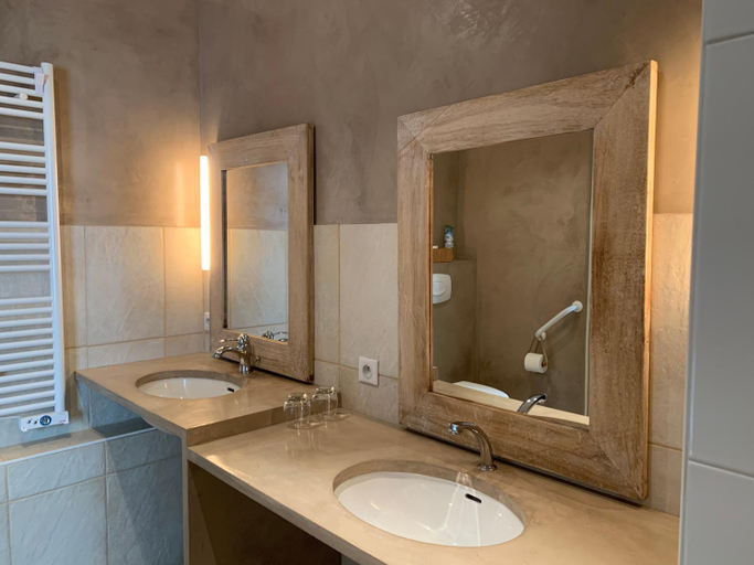 Bathroom 1