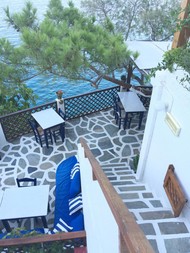 Others 4, Pension Akropolis, South Aegean