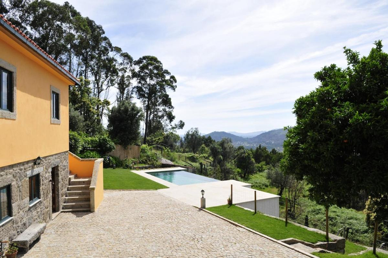 Villa 282, Ponte de Lima