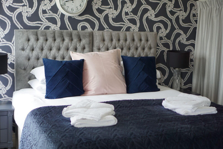 Bedroom 3, Molesworth Arms, Cornwall