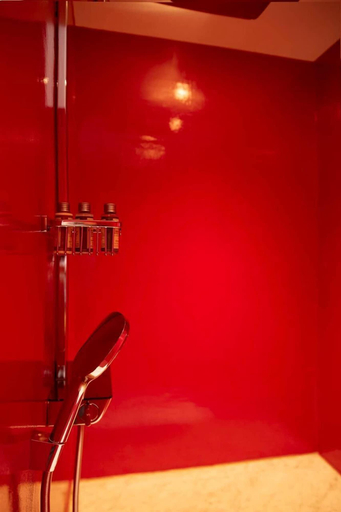 Bathroom 5, Hotel Colvenier, Antwerpen