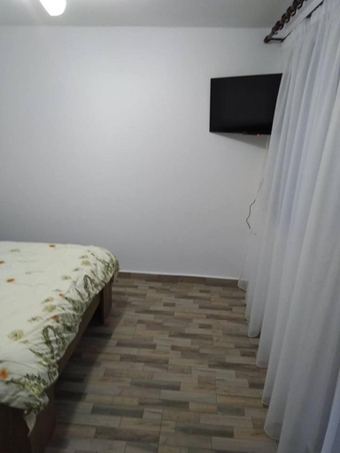 Others 4, Pensiunea Luminita, Valea Iasului