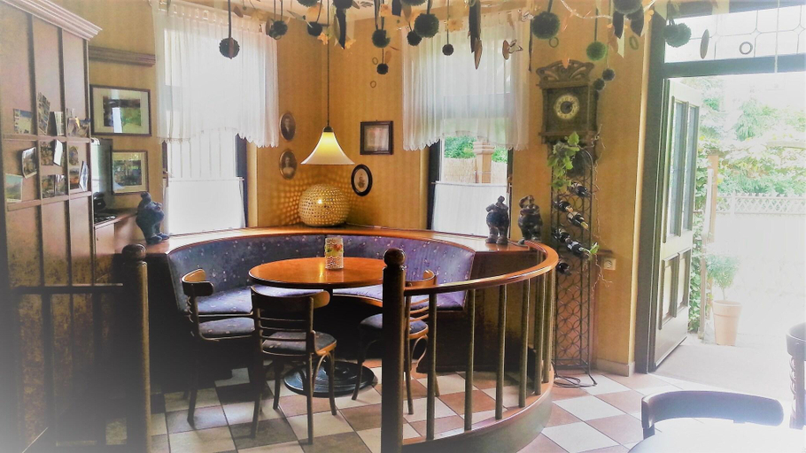 Public Area, Hotel & Restaurant Teichhotel, Schmalkalden-Meiningen