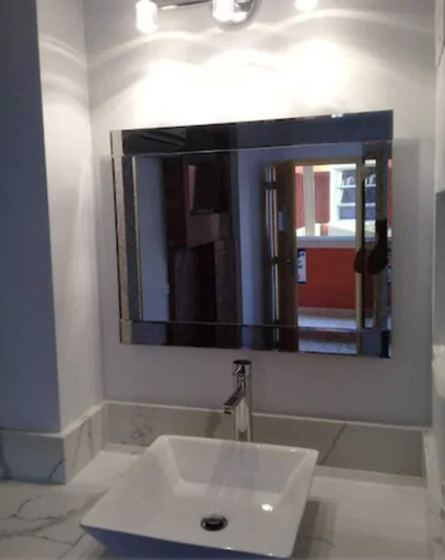 Bathroom 5, Aqua Rio Hotel, Tijuana