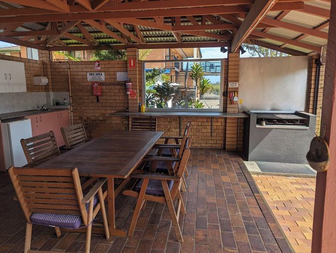 Food & Drinks, Haven Waters Motel & Apartments, Port Macquarie-Hastings - Pt B