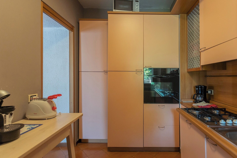 Others 4, Front Lake Apartment With Private Funicular by Rent all Como, Como
