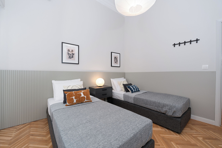 Bedroom 3, Spacious & Stylish Athens Apartment - Walk To Metro, Attica