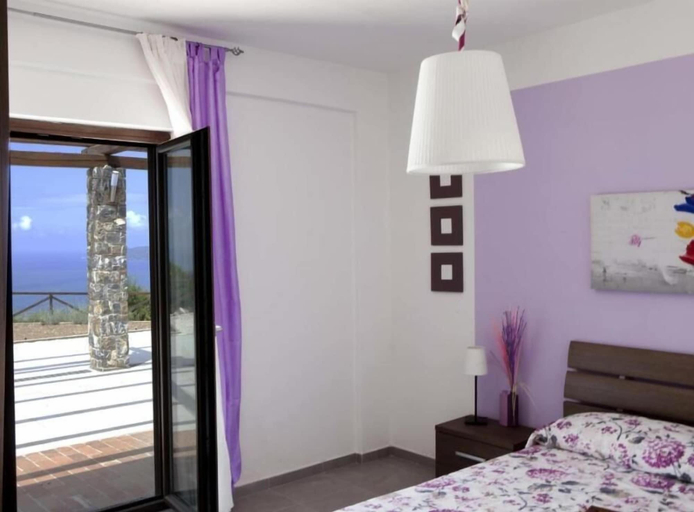 Bedroom 2, Agriturismo Villa Serra d'Elci, Salerno