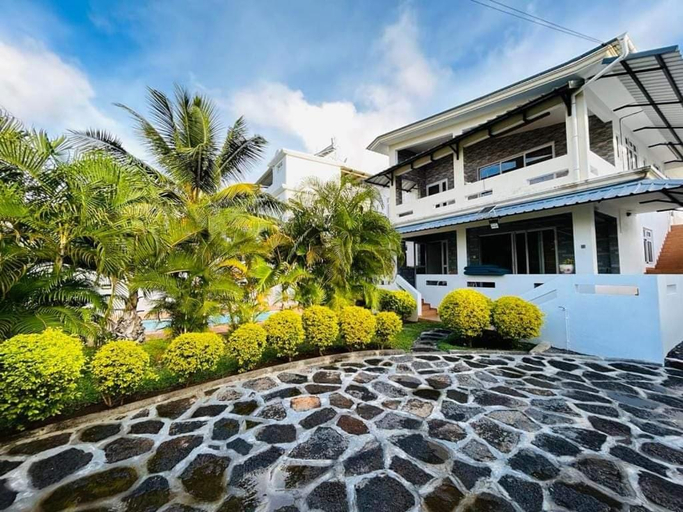 Others 2, Real Mauritius Apartments