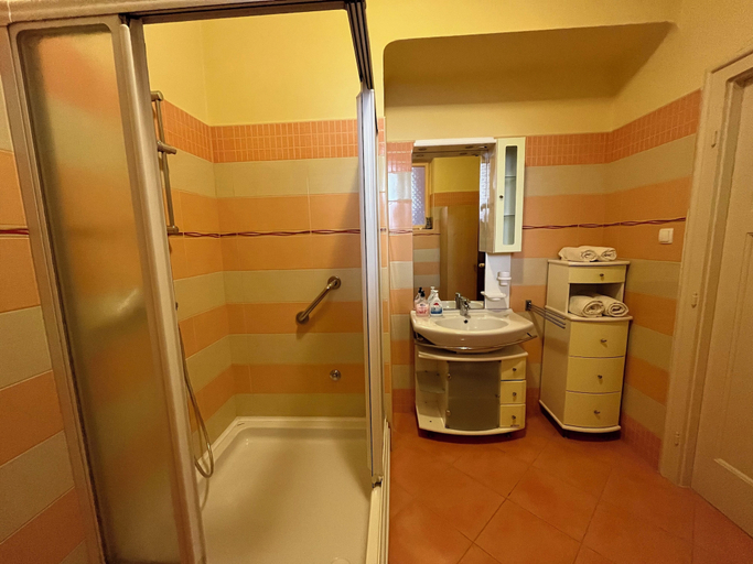 Bathroom 3, Apartment Cinthia, Crikvenica
