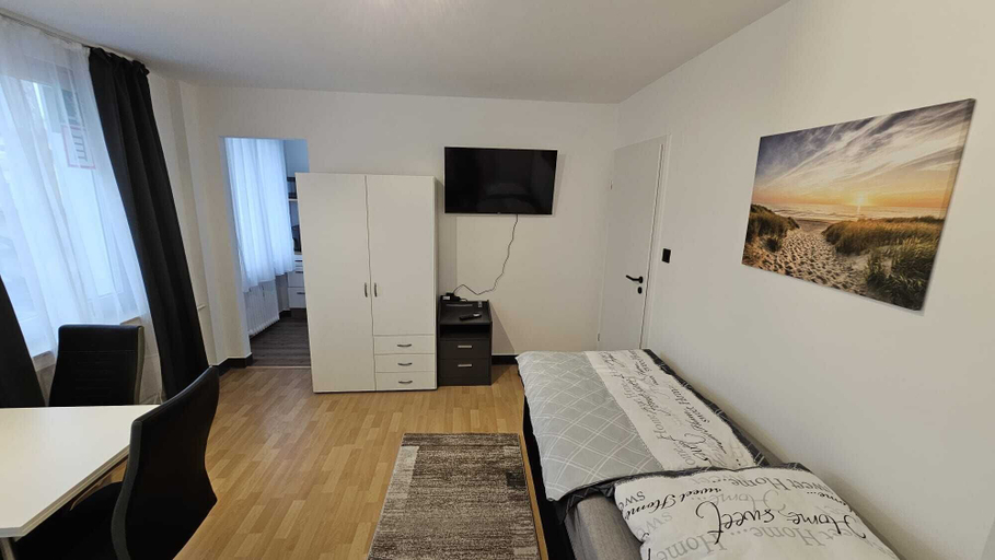 Bedroom 3, Hotel Essen, Essen