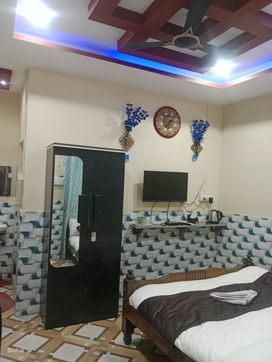 Bedroom 2, Hotel gayatri, Nalbari
