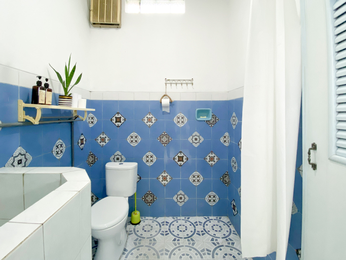 Bathroom 1