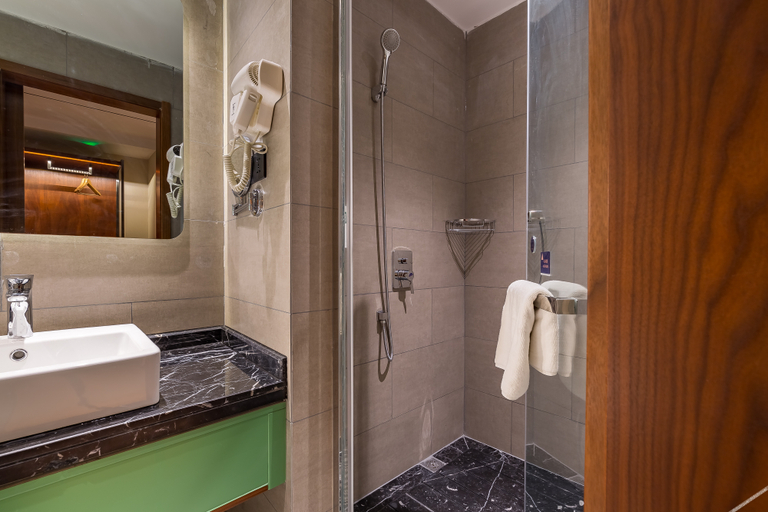 Bathroom 3, GreenTree Eastern Xuzhou High Speed Railway Station West Exit, Xuzhou