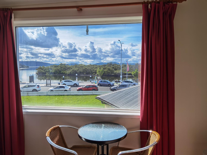 Others 3, Watersedge Motel, Gosford - West