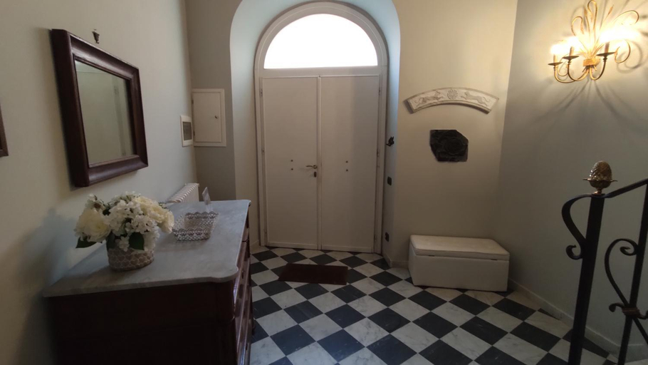 Bedroom 2, Al Terra di Mare Appartamenti - "Garibaldi 80", La Spezia