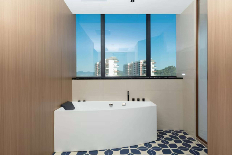 Bathroom 3, Hawthorn By Wyndham Fenghuang Baiyue, Xiangxi Tujia and Miao