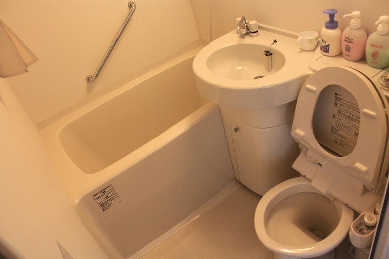 Bathroom 4, Ryokan Yamaichi, Wakkanai