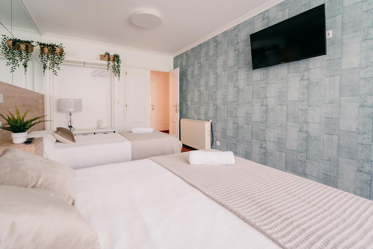 Bedroom 2, PENSION AUGAS QUENTES, Pontevedra