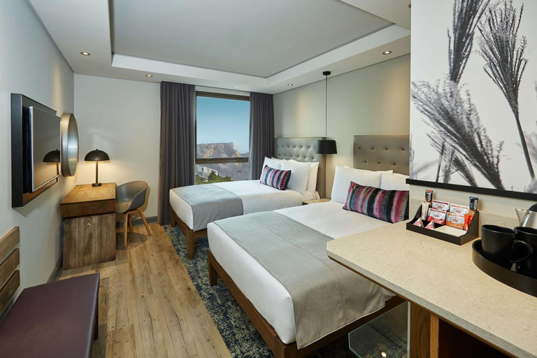 Bedroom 3, SunSquare Cape Town City Bowl, City of Cape Town
