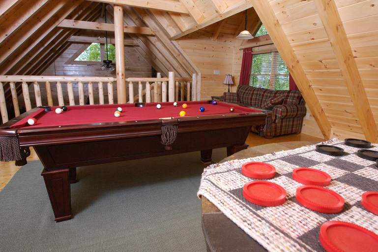 Others 4, A Time to Remember - One Bedroom Cabin, Sevier