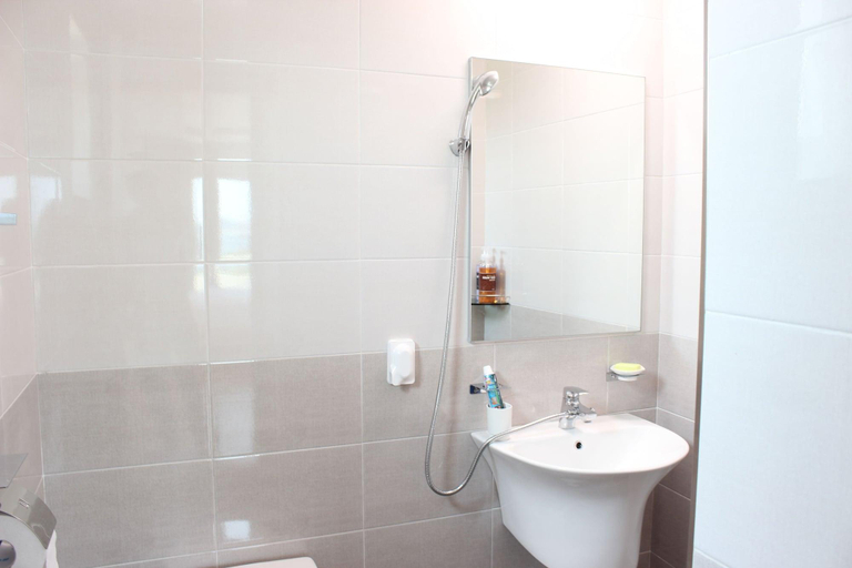 Bathroom 4, Haemorat, Seogwipo