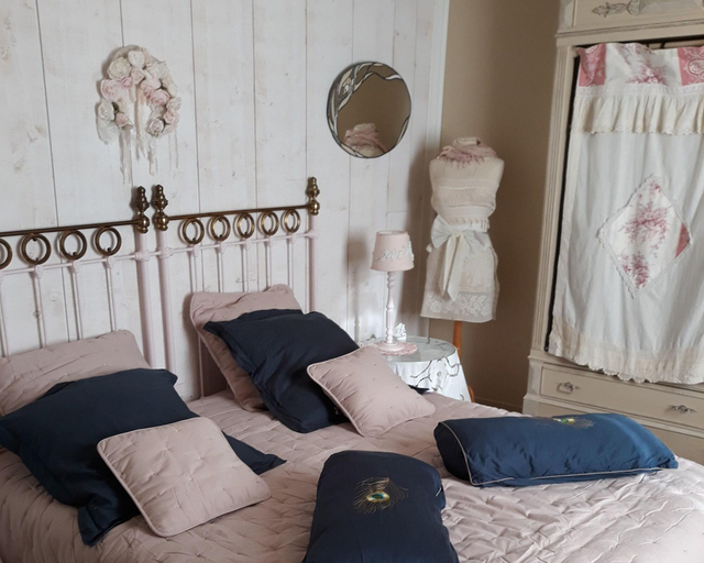 Bedroom 3, Mas La Pomara De, Vaucluse