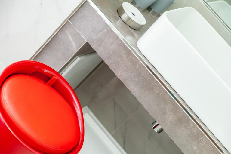 Bathroom 2, Album Boutique Rooms, Sassari