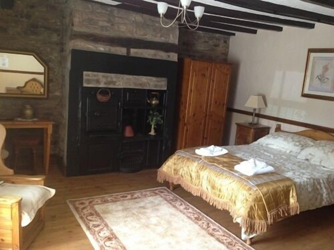 Bedroom 5, The Old Mill Knitsley, Durham