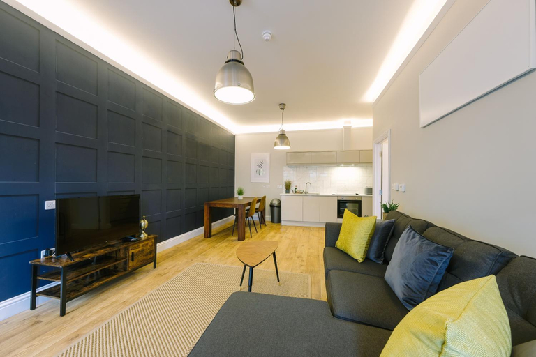 Others 2, One Bedroom Apartments in Gloucester road north, South Gloucestershire