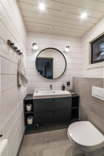 Bathroom 2, Sahanlahti Resort, Southern Savonia