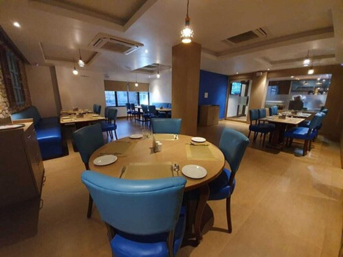 Food & Drinks 5, Hotel Gulmohar Grand, Jorhat