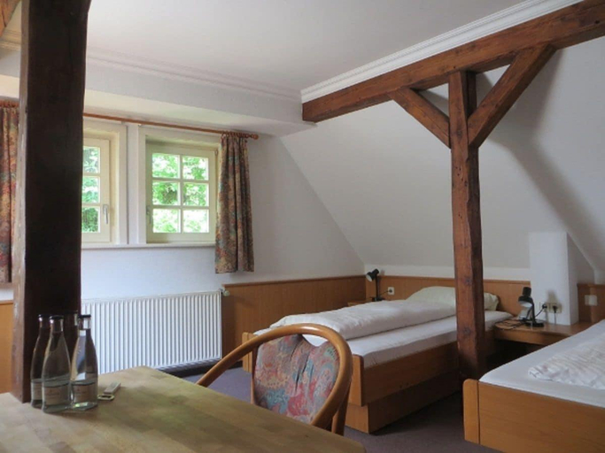 Bedroom 4, Hotel Ratskeller Gehrden, Region Hannover