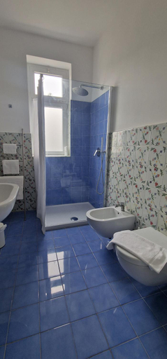 Bathroom 4, B&b 1787 in Montechiaro, Napoli