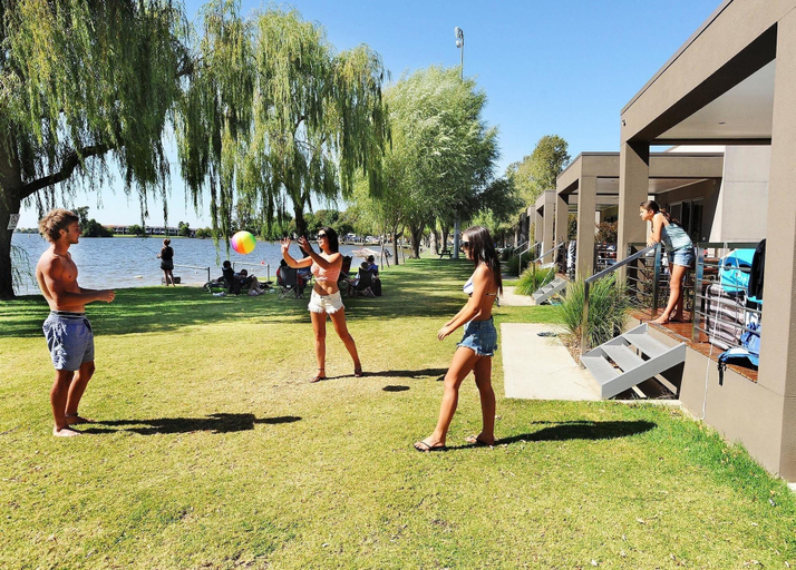 Exterior & Views 5, Ski Club Holiday Park, Corowa