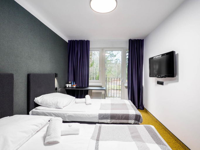 Bedroom 2, 'Reset, Tomaszów Mazowiecki